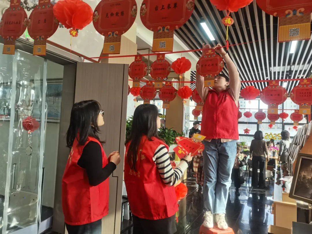 “数字丝路探路者”：义乌工商职业技术学院跨境电子商务专业寒假社会实践报告